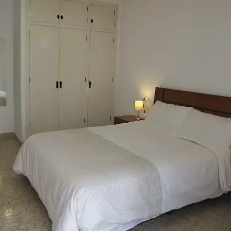 Romero Apartment *