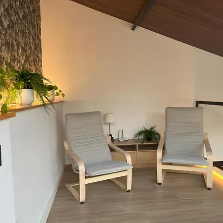 Apartament Romero *